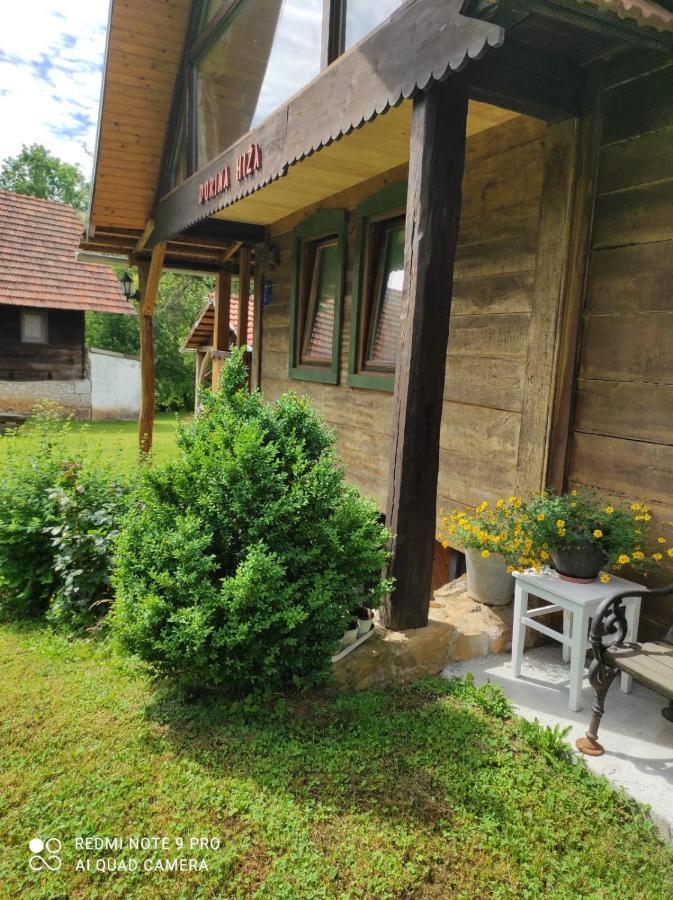 Villa Dorina Hiza Karlovac Esterno foto